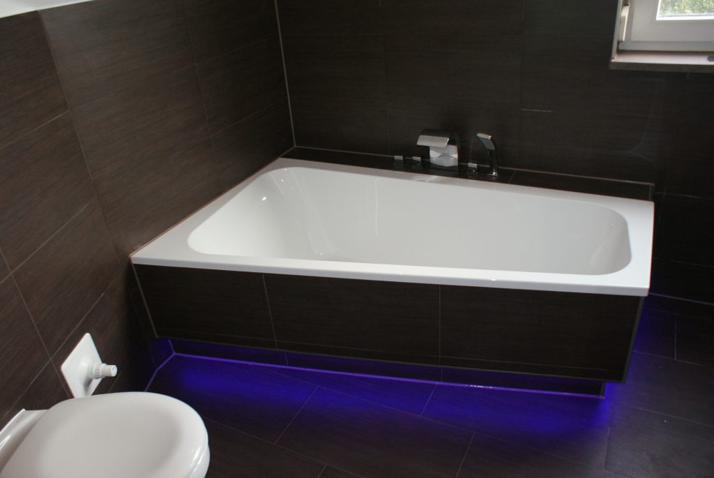 Moderne Badewanne